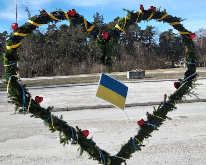 Vi tackar alla som har ett stort HJÄRTA.
Och Hjärtat ger vi till Ukraina.